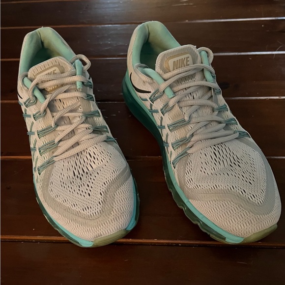 Women’s Nike Air Max size 10 - Picture 4 of 4